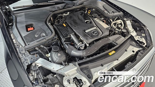 Mercedes-Benz E-Class (W213) E300 4MATIC Exclusive 2017 — фото 6