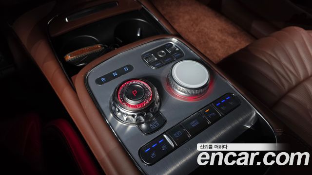Genesis G90 (RS4) Gasoline 3.5 Turbo e-S/C AWD 2023 — фото 9