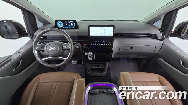 Hyundai Staria HEV 1.6 Lounge 9-Seater Inspiration 2025 — фото 7