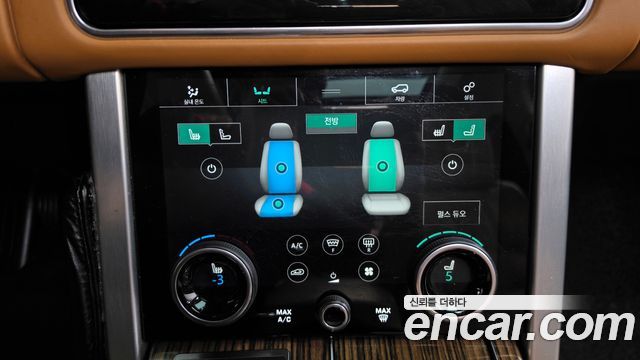 Land Rover Range Rover (IV) 4.4 SDV8 Vogue SE DIESEL 2019 — фото 33