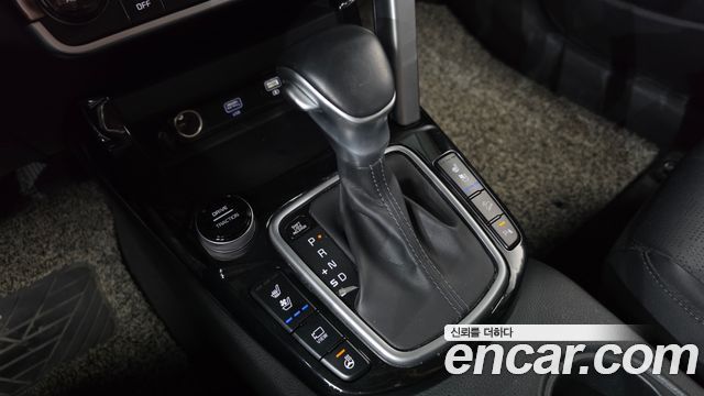 Kia Seltos Gasoline 1.6 Turbo 2WD Prestige 2022 — фото 9