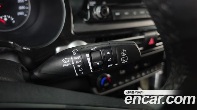 Kia Seltos Gasoline 1.6 Turbo 2WD Prestige 2022 — фото 20