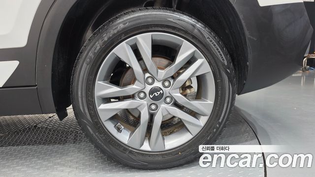 Kia Seltos Gasoline 1.6 Turbo 2WD Prestige 2022 — фото 21