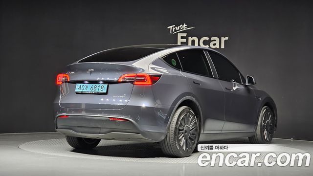 Tesla Model Y Long Range AWD 2022 — фото 2