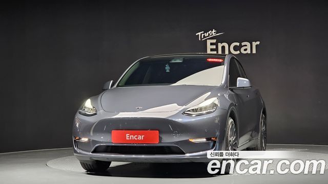 Tesla Model Y Long Range AWD 2022 — фото 3
