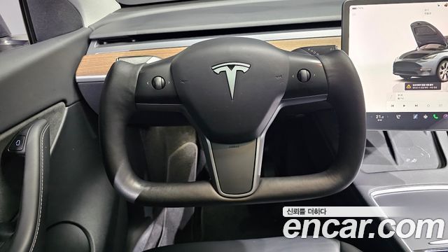Tesla Model Y Long Range AWD 2022 — фото 13
