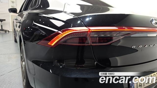 Hyundai Grandeur (IG) 3.3 Exclusice 2022 — фото 23