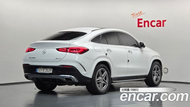 Mercedes-Benz GLE-Class (W167) GLE350e 4MATIC Coupe 2022 — фото 2