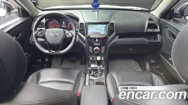 KG Mobility (SsangYong) Tivoli Armor Diesel Gear Edition 2WD 2018 — фото 7