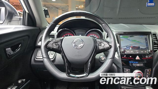 KG Mobility (SsangYong) Tivoli Armor Diesel Gear Edition 2WD 2018 — фото 13