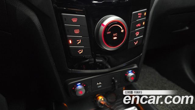 KG Mobility (SsangYong) Tivoli Armor Diesel Gear Edition 2WD 2018 — фото 17