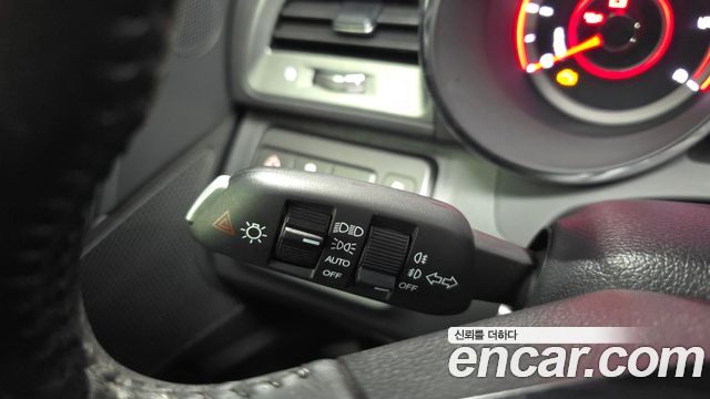 KG Mobility (SsangYong) Tivoli Armor Diesel Gear Edition 2WD 2018 — фото 27