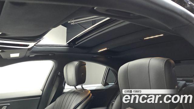 Mercedes-Benz S-Class (W223) S350 d 2021 — фото 17