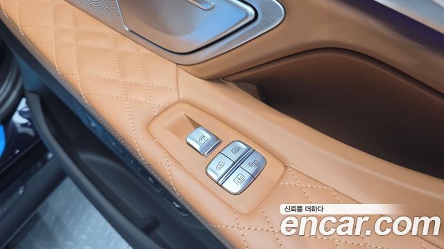 BMW 7 Series (G11) M760Li xDrive 2022 — фото 42
