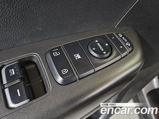 Kia Sportage The Bold Gasoline Prestige 2019 — фото 19
