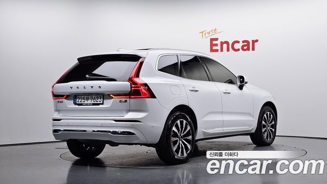 Volvo XC60 (II) B5 Ultra Bright 2025 — фото 2