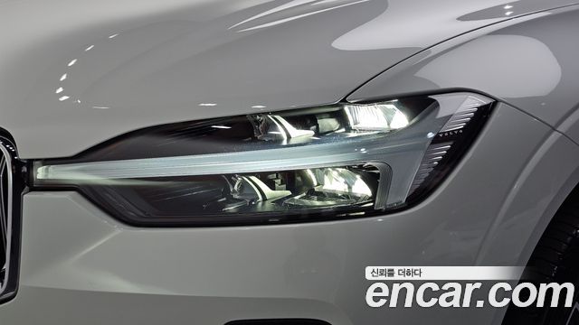 Volvo XC60 (II) B5 Ultra Bright 2025 — фото 22