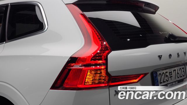 Volvo XC60 (II) B5 Ultra Bright 2025 — фото 23