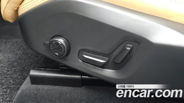 Volvo XC60 (II) B5 Ultra Bright 2025 — фото 27