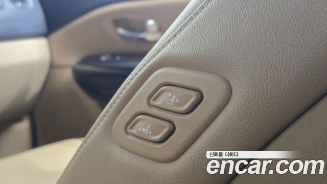 Kia Carnival 9-Seater Prstige 2019 — фото 27