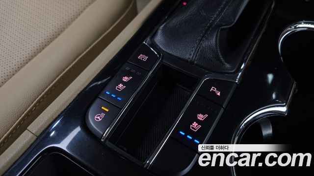 Kia Carnival 9-Seater Prstige 2019 — фото 32