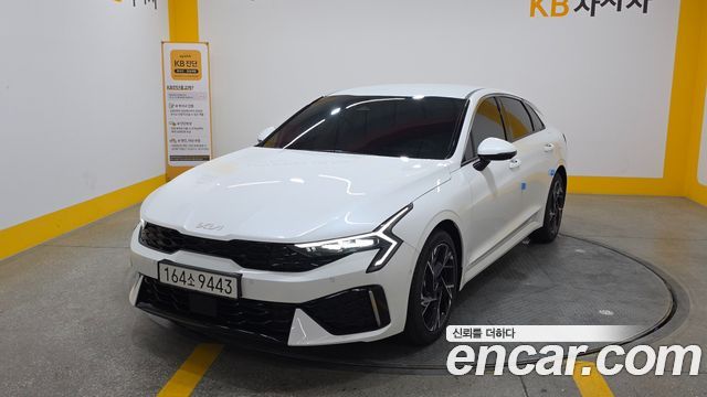 Kia K5 (III) 2.0 Noblesse 2025 — фото 1