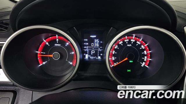 KG Mobility (SsangYong) Tivoli Diesel VX 2WD 2016 — фото 8