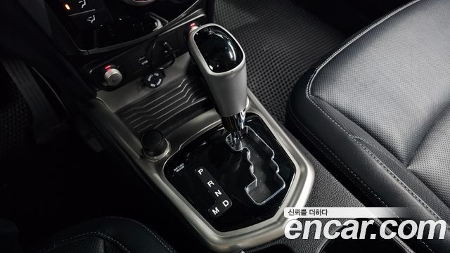 KG Mobility (SsangYong) Tivoli Diesel VX 2WD 2016 — фото 9
