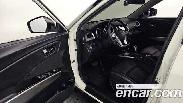 KG Mobility (SsangYong) Tivoli Diesel VX 2WD 2016 — фото 10