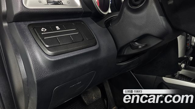 KG Mobility (SsangYong) Tivoli Diesel VX 2WD 2016 — фото 17