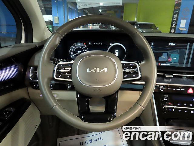 Kia Carnival (IV) Diesel 9-Seater Hi-Limousine Signature 2023 — фото 9
