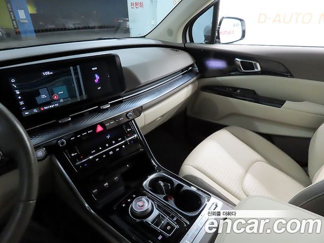 Kia Carnival (IV) Diesel 9-Seater Hi-Limousine Signature 2023 — фото 10