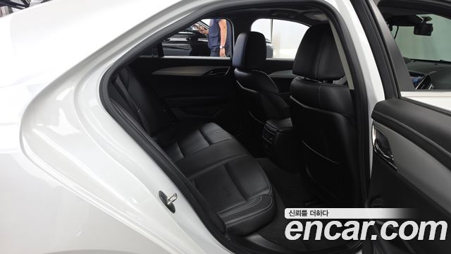 Cadillac ATS 2.0 Premium 1st 2017 — фото 12