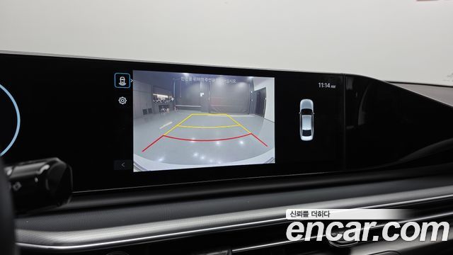 Hyundai Grandeur (GN7) 2,5 Gasoline 2WD Premium 2023 — фото 15