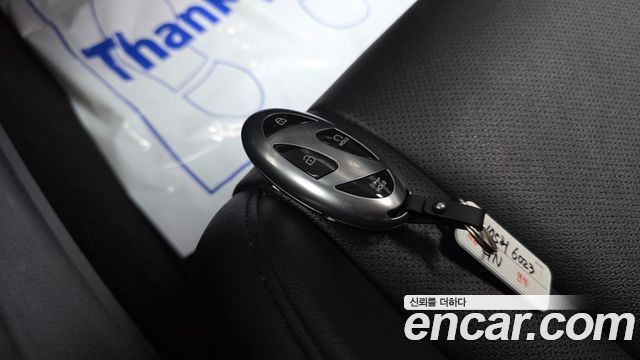 Hyundai Grandeur (GN7) 2,5 Gasoline 2WD Premium 2023 — фото 30