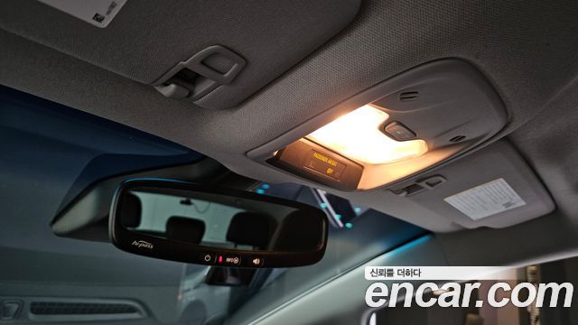 Chevrolet Bolt EV EV Premier 2022 — фото 17