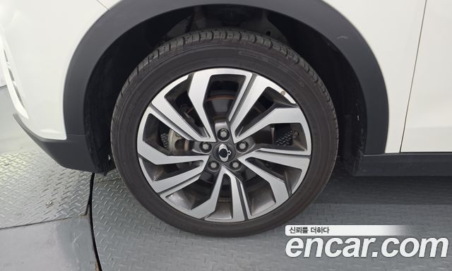 KG Mobility (SsangYong) Very New Tivoli Gasoline 1.5 2WD V5 2021 — фото 5