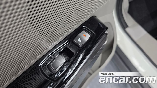 KG Mobility (SsangYong) Very New Tivoli Gasoline 1.5 2WD V5 2021 — фото 30