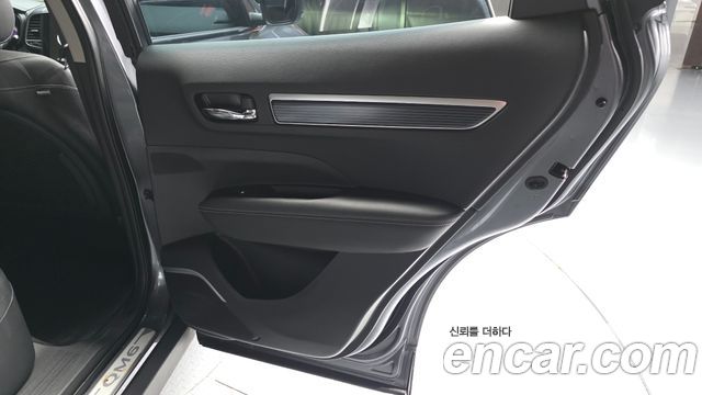 Renault Korea QM6 2.0 GDe RE Signature 2WD 2023 — фото 25