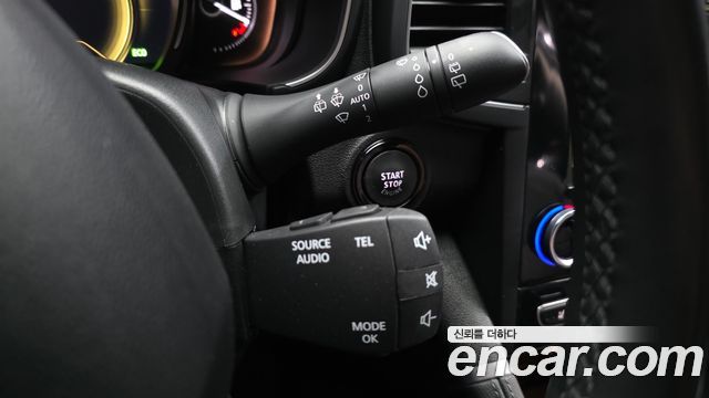 Renault Korea QM6 2.0 GDe RE Signature 2WD 2023 — фото 27