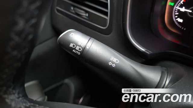 Renault Korea QM6 2.0 GDe RE Signature 2WD 2023 — фото 29