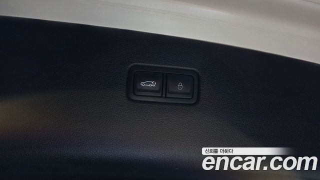 Genesis GV80 Coupe 2.5T Gasoline AWD 2024 — фото 36