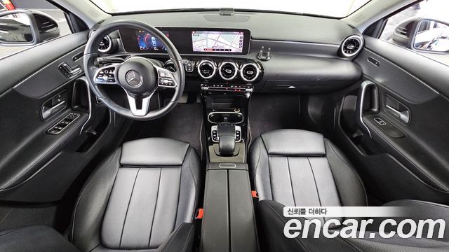 Mercedes-Benz A-Class (W177) A220 Sedan 2020 — фото 7