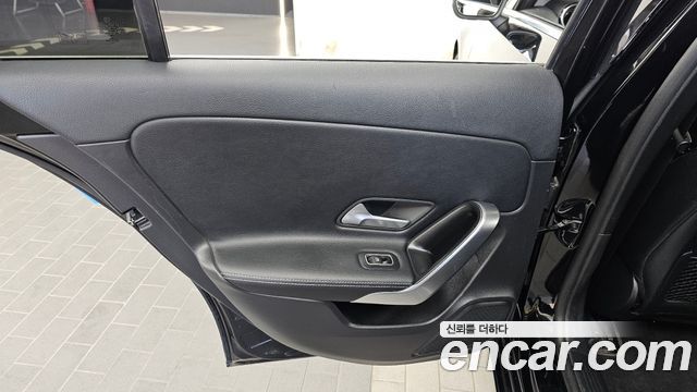 Mercedes-Benz A-Class (W177) A220 Sedan 2020 — фото 25