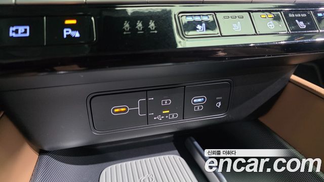 Hyundai Grandeur Hybrid (GN7) Premium 2023 — фото 17