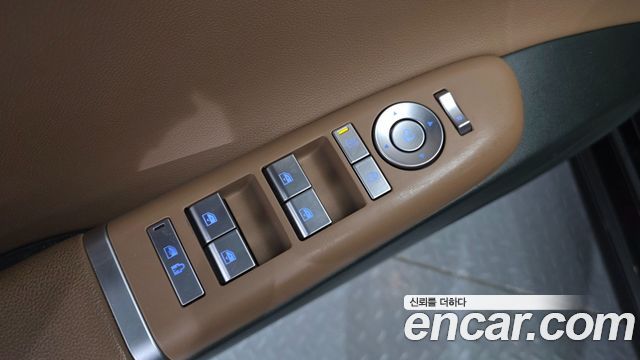 Hyundai Grandeur Hybrid (GN7) Premium 2023 — фото 40