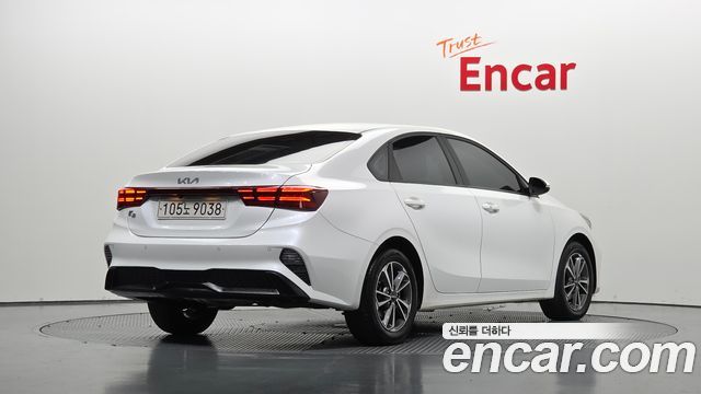 Kia K3 (II) 1.6 Prestige 2022 — фото 2
