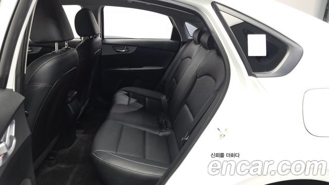 Kia K3 (II) 1.6 Prestige 2022 — фото 26