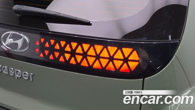 Hyundai Casper Inspiration 2023 — фото 23