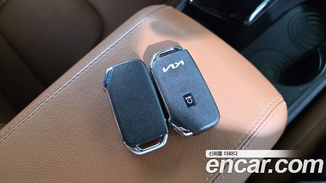 Kia Sportage Hybrid (V) Nobleless 2WD 2024 — фото 21